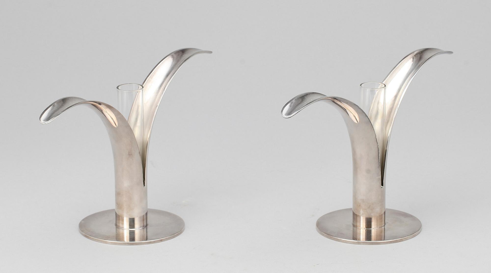 VASER / LJUSSTAKAR, ett par, nysilver, Ivar Ålenius-Björk, Ystad metall.