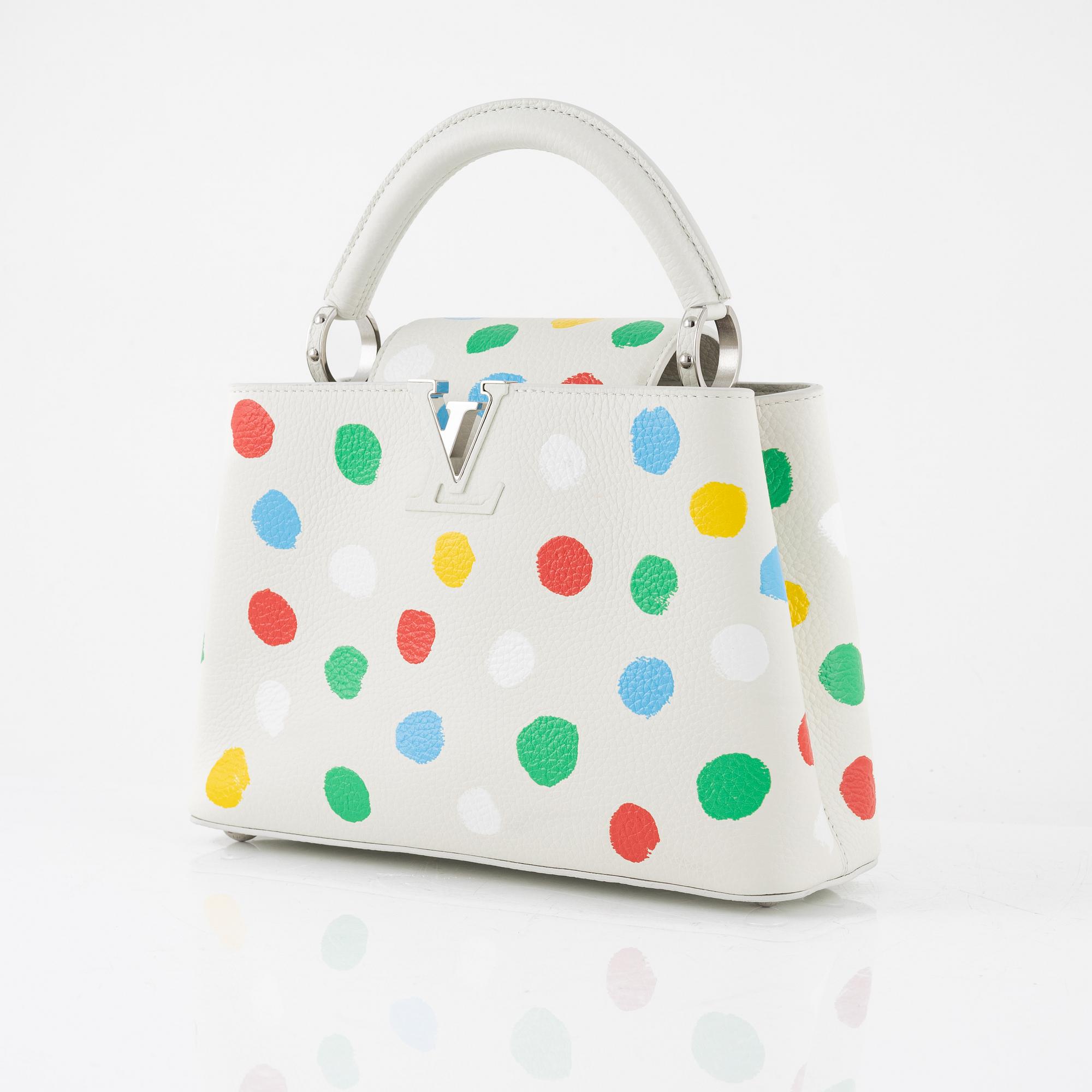 Louis Vuitton x Yayoi Kusama, väska, "Capucines BB", 2023.