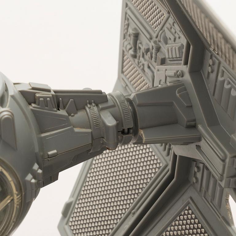 STAR WARS, A set of 10 vehicles Kenner and Palitor 1970's-/90's.