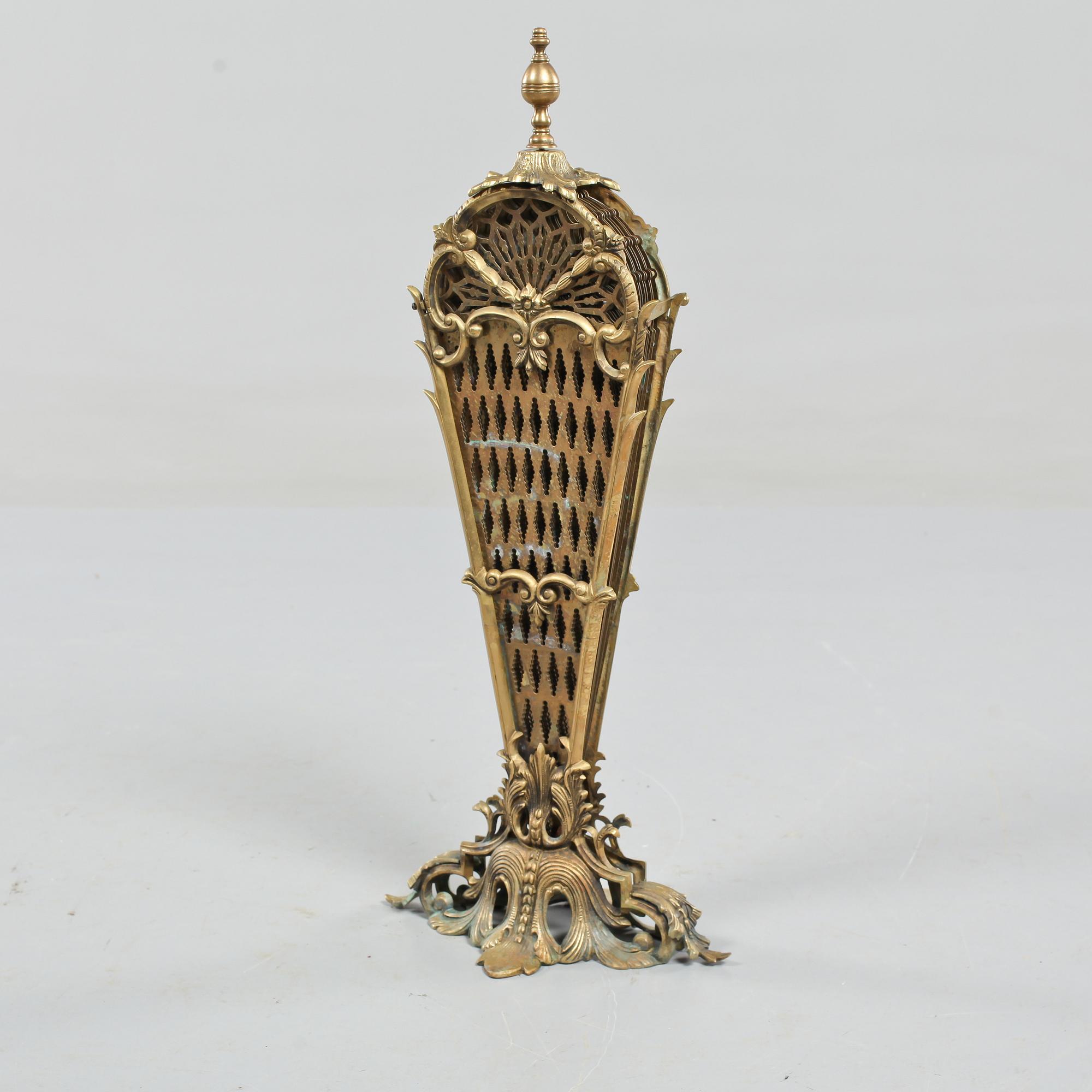 ELDGALLER, gulmetall, 1900-talets första del.