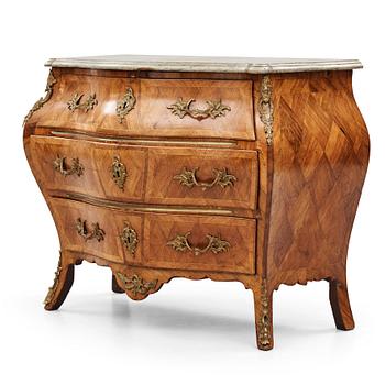 8. A Swedish Rococo commode by Gustaf Foltiern (master in Stockholm 1771-1804).