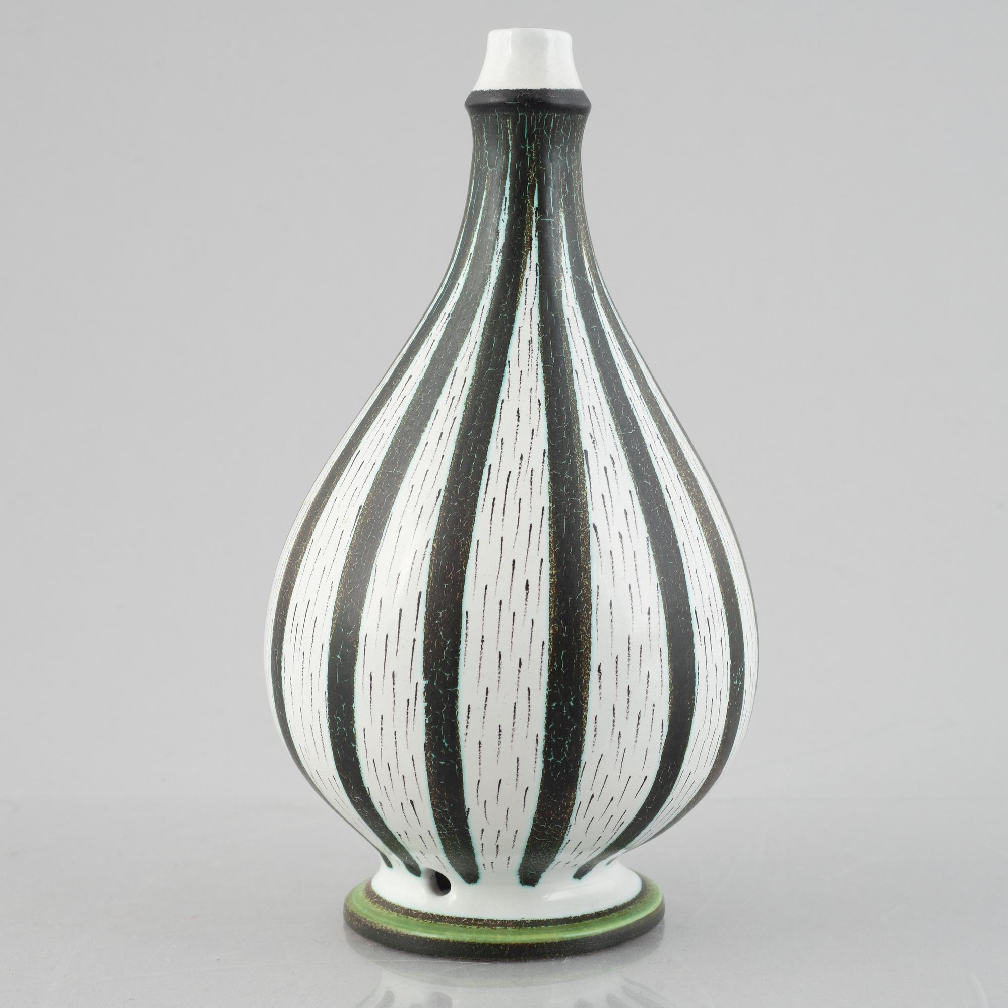 Stig Lindberg, a faience bowl, a dish and table lamp base, Gustavsbergs studio.