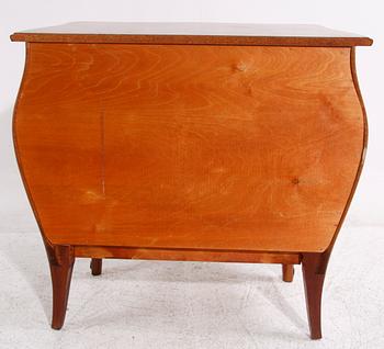 BYRÅ, rokokostil, 1900-tal.