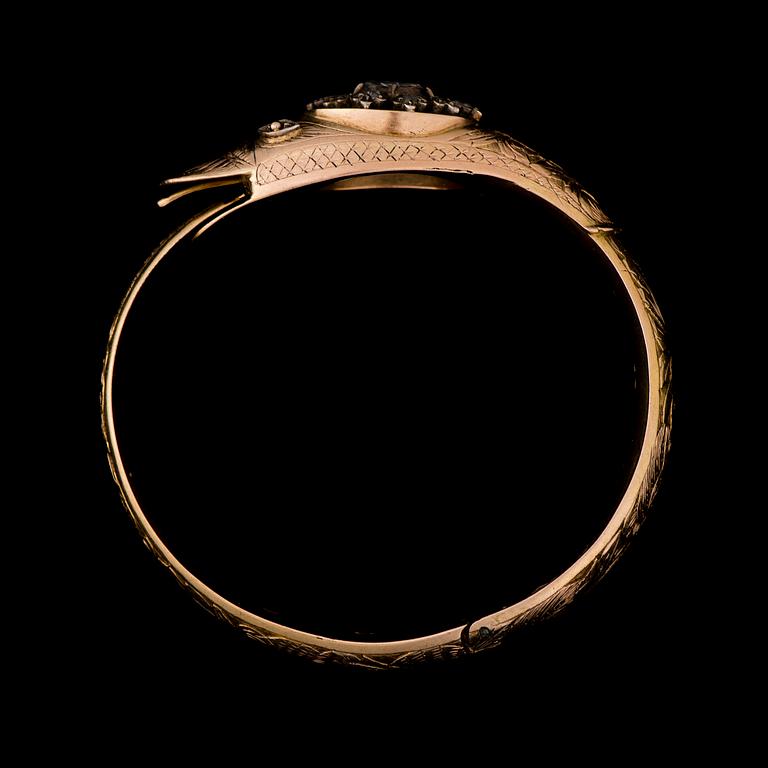 ARMBAND, rosenslipade diamanter, 14K (56) guld. Vilnius 1848.