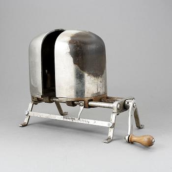HATTSTOCK, vitmetall, 1900-talets första hälft.