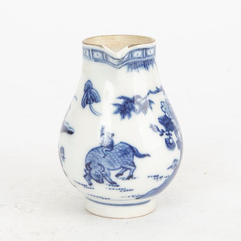 A Chinese blue and white miniature creamer 19th century.