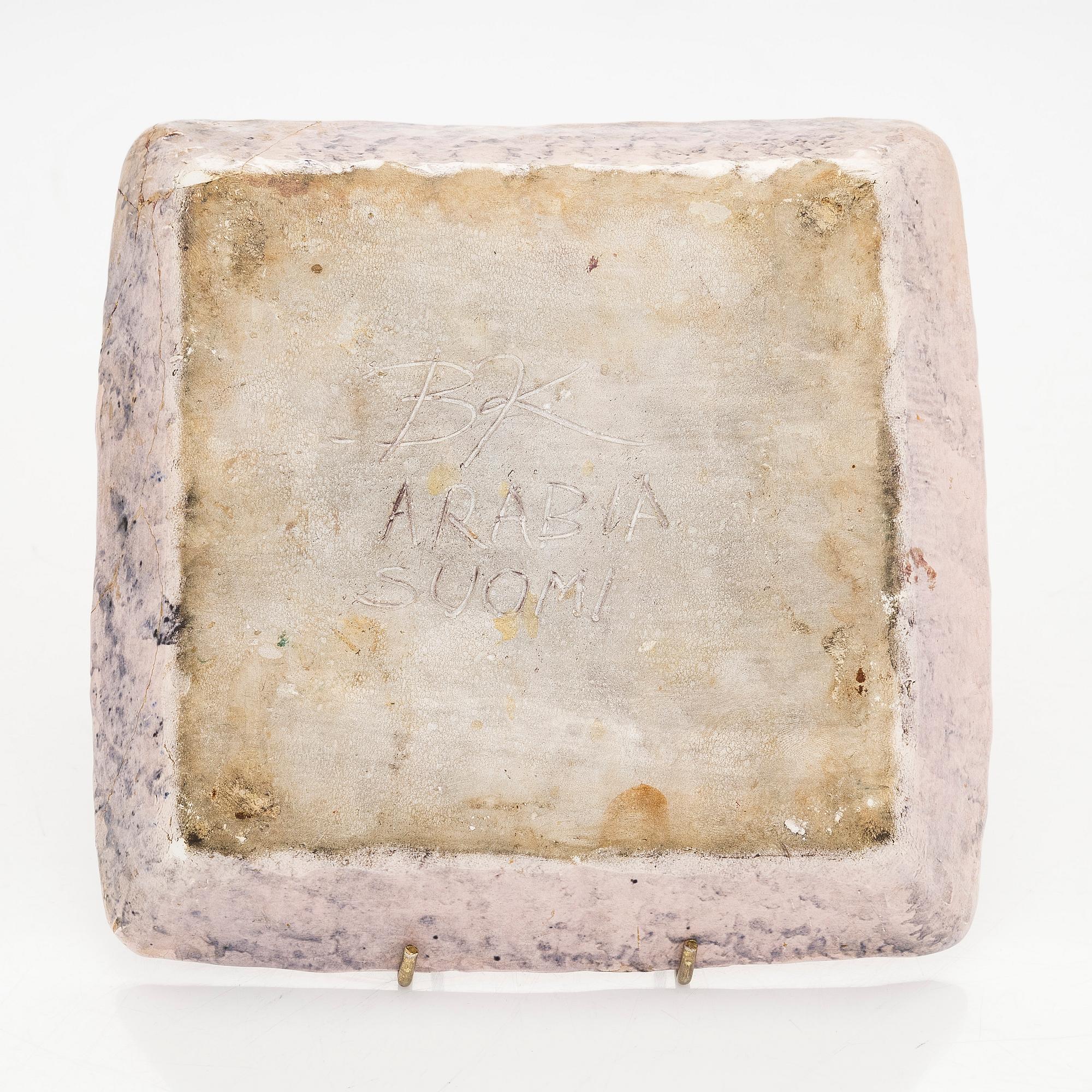 Birger Kaipiainen, vati, kivitavara, signeerattu BK Arabia Suomi.