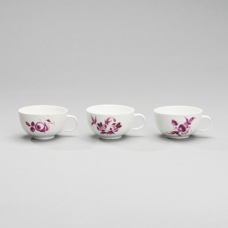 KAFFEKOPPAR, 3 ST, porslin, Meissen 1763-1774.