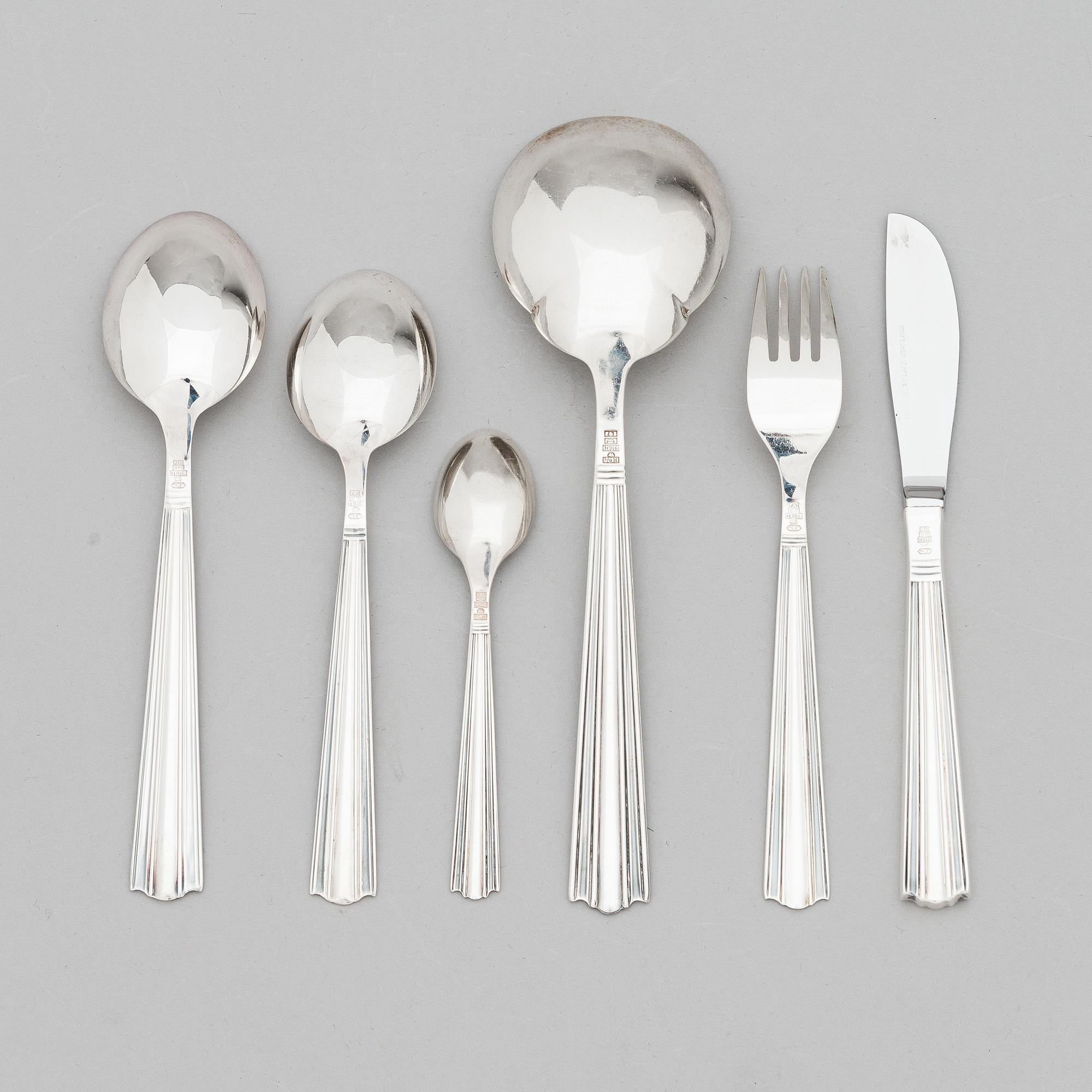 Holger Rasmussen, A 41-piece set of 'Margit' silver cutlery, Hämeenlinna ja Helsinki 1964-68.