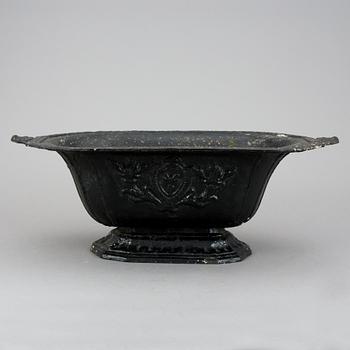 URNA, gjutjärn, 1900-tal.