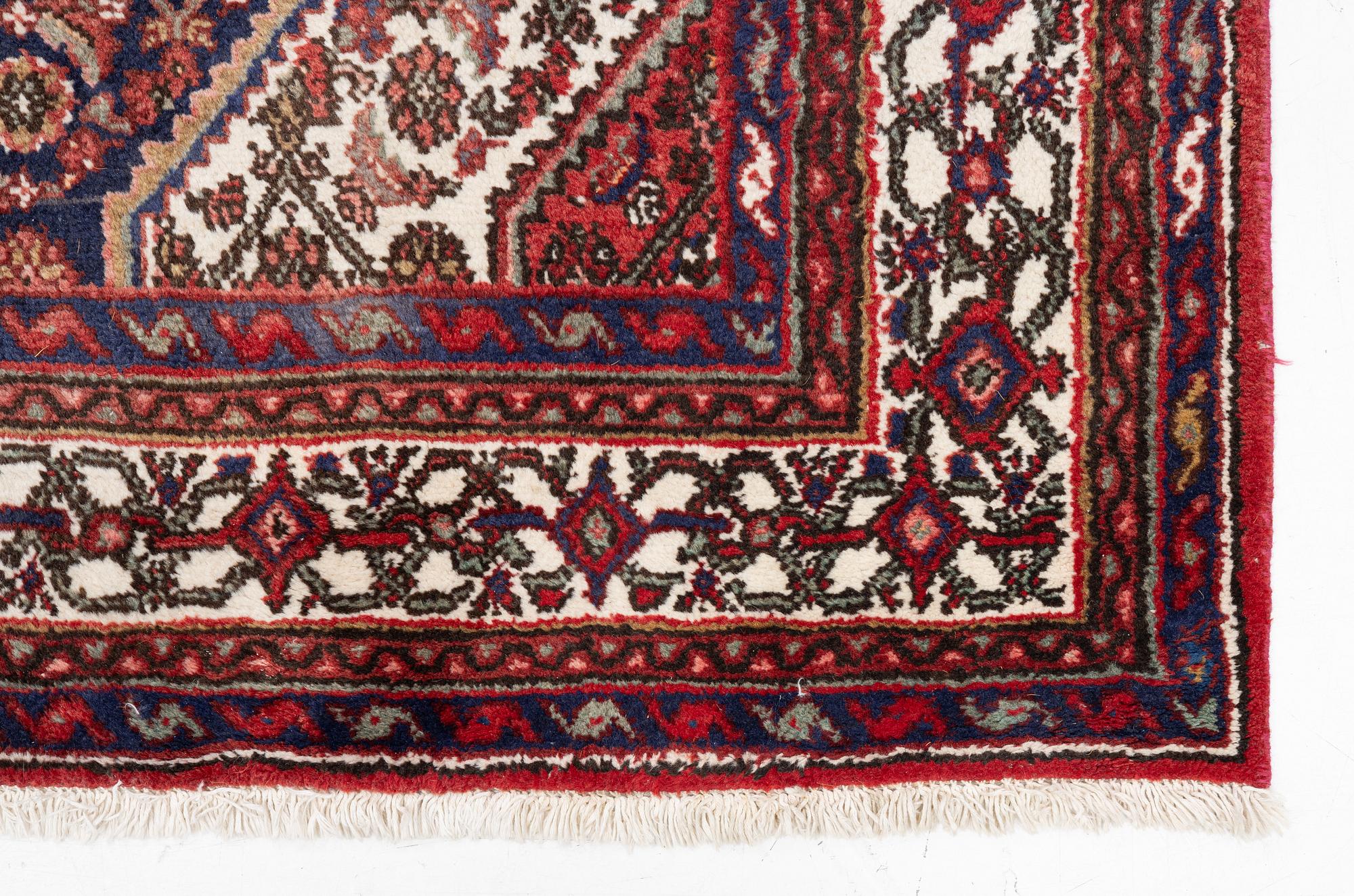 Matta, Hamadan ca 297 x 217 cm.