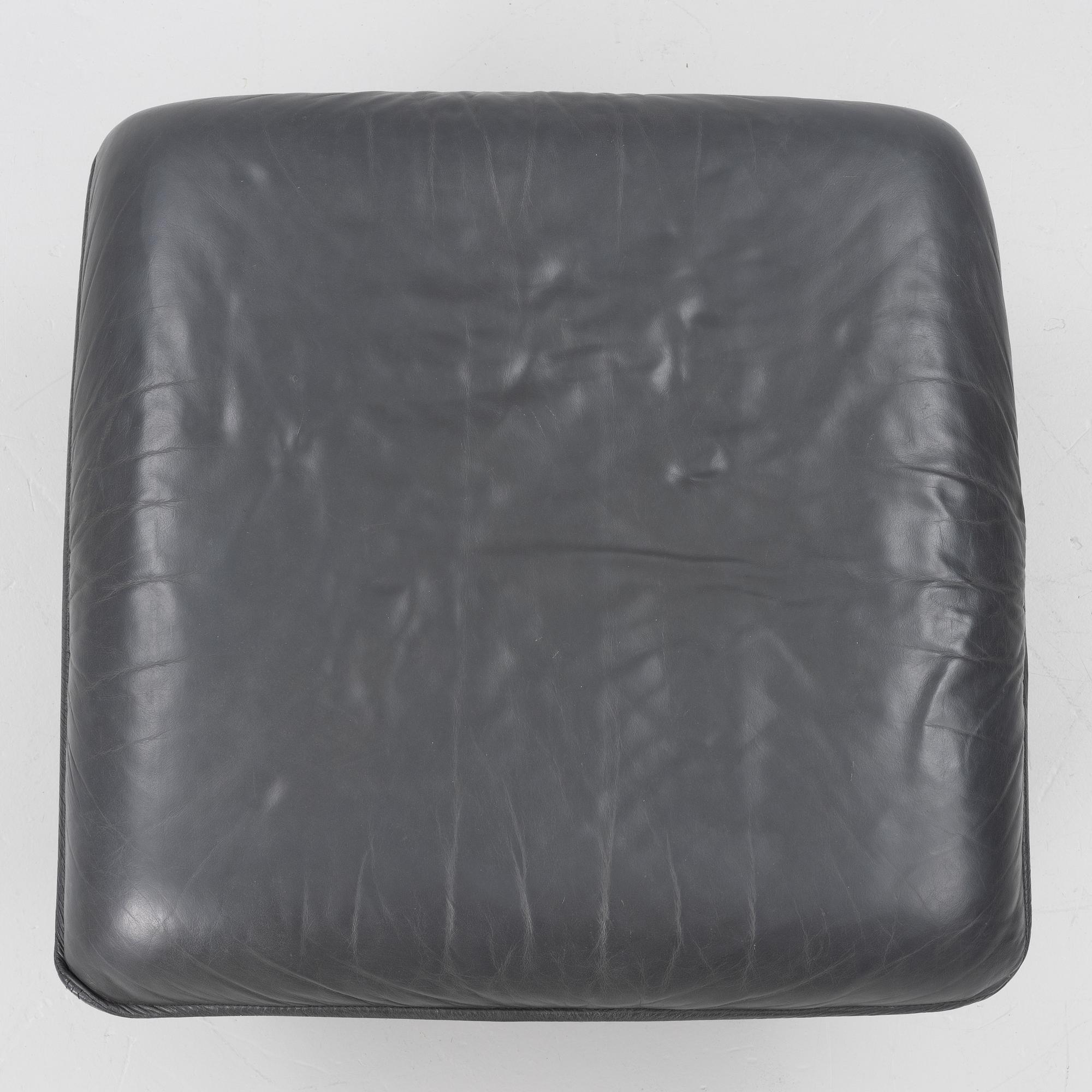 Nicoletti Salotti, an "Ambassador" sofa with ottoman, Italy 1970s-1980s.