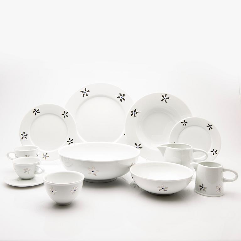 Jonas Bohlin, service pieces, 61 pcs, porcelain, "Qvint", Rörstrand.