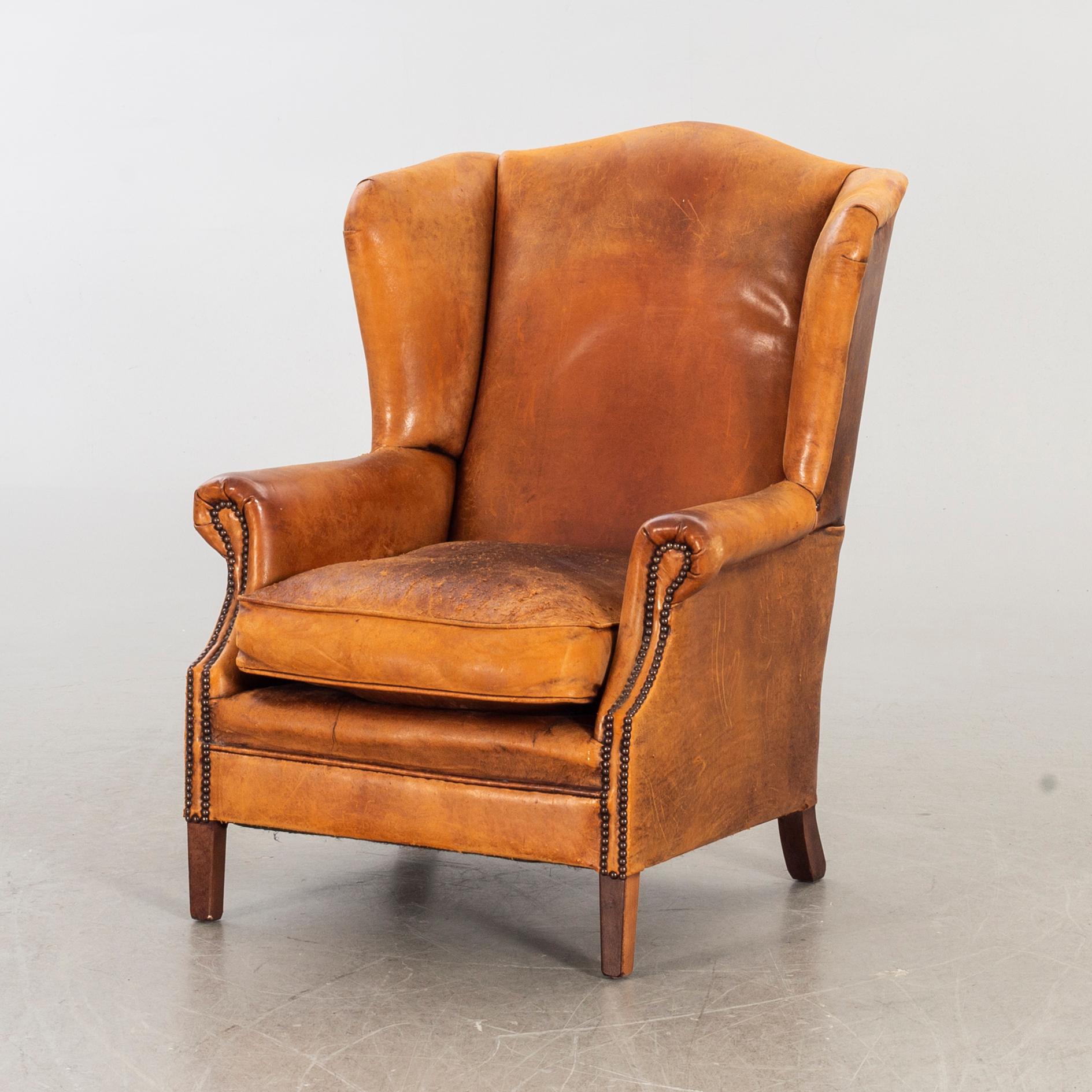 A late 20th century lounge chair.