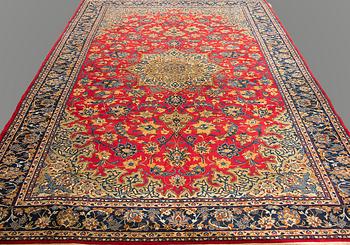 A CARPET, Najafabad, Signerad Enteshari, ca 470 x 338 cm.