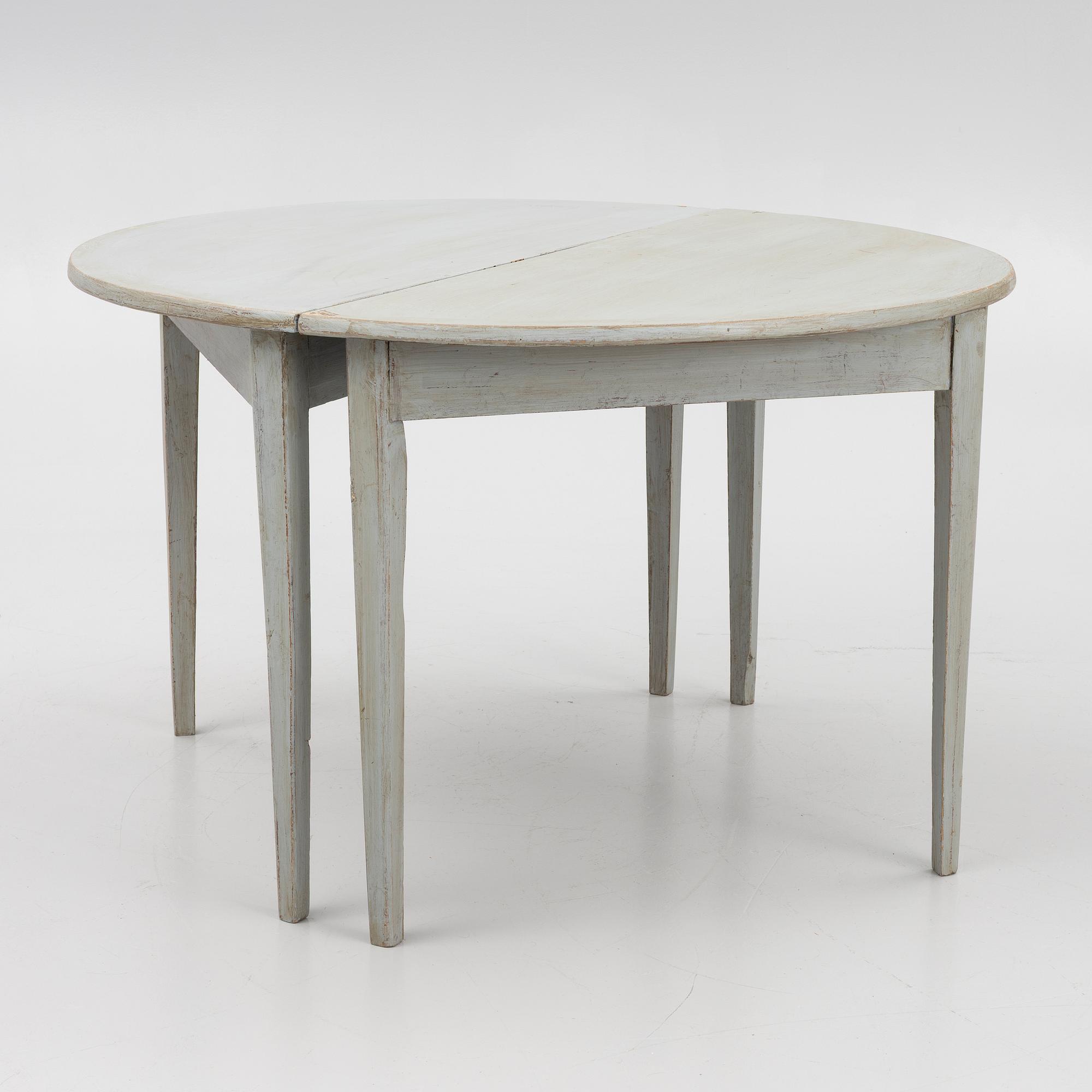 Table, 19th century.