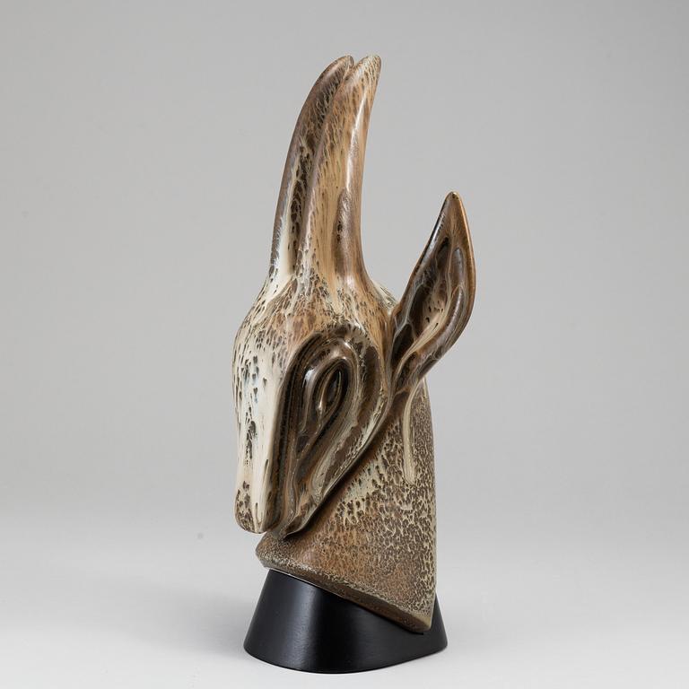 GUNNAR NYLUND, a unique stoneware sculpture of a gazelle's head, Rörstrand, Sweden.