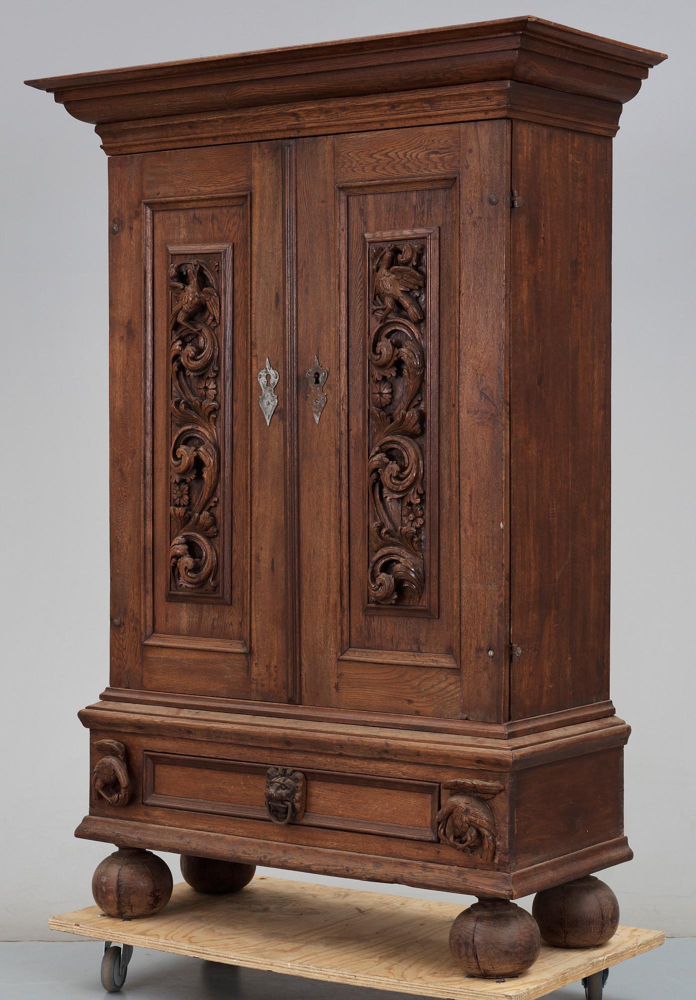 SKÅP, barock, 1600/1700-tal.
