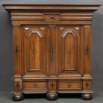 Skåp, barock, omkring år 1700.