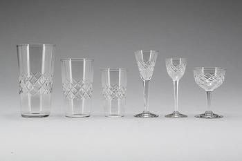 GLASSERVIS, 61 st, glas, 1900-talets mitt.