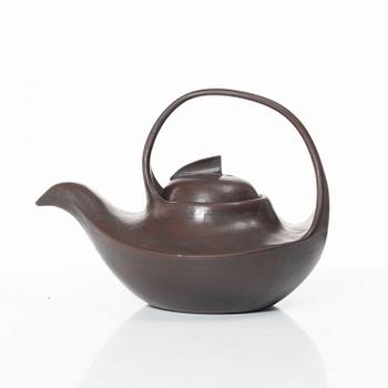 A Chinese compressed yixing teapot and cover, 20th century.
