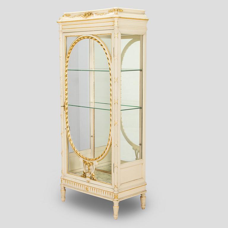A late Gustavian style cabinet/display cabinet, early 20th century.