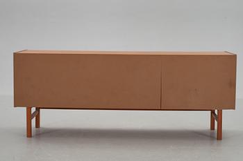 SIDEBOARD, "Arild", Nils Jonsson, Troeds, 1900-talets andra hälft.