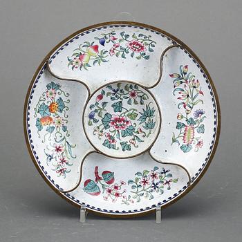 CABARET, emalj, Kina, 1700-tal.