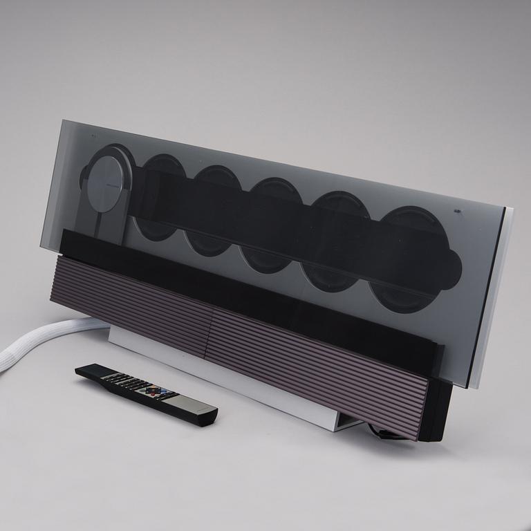 BeoSound 9000 MK2 CD-PLAYER WITH A RADIO by Bang & Olufsen, Denmark.