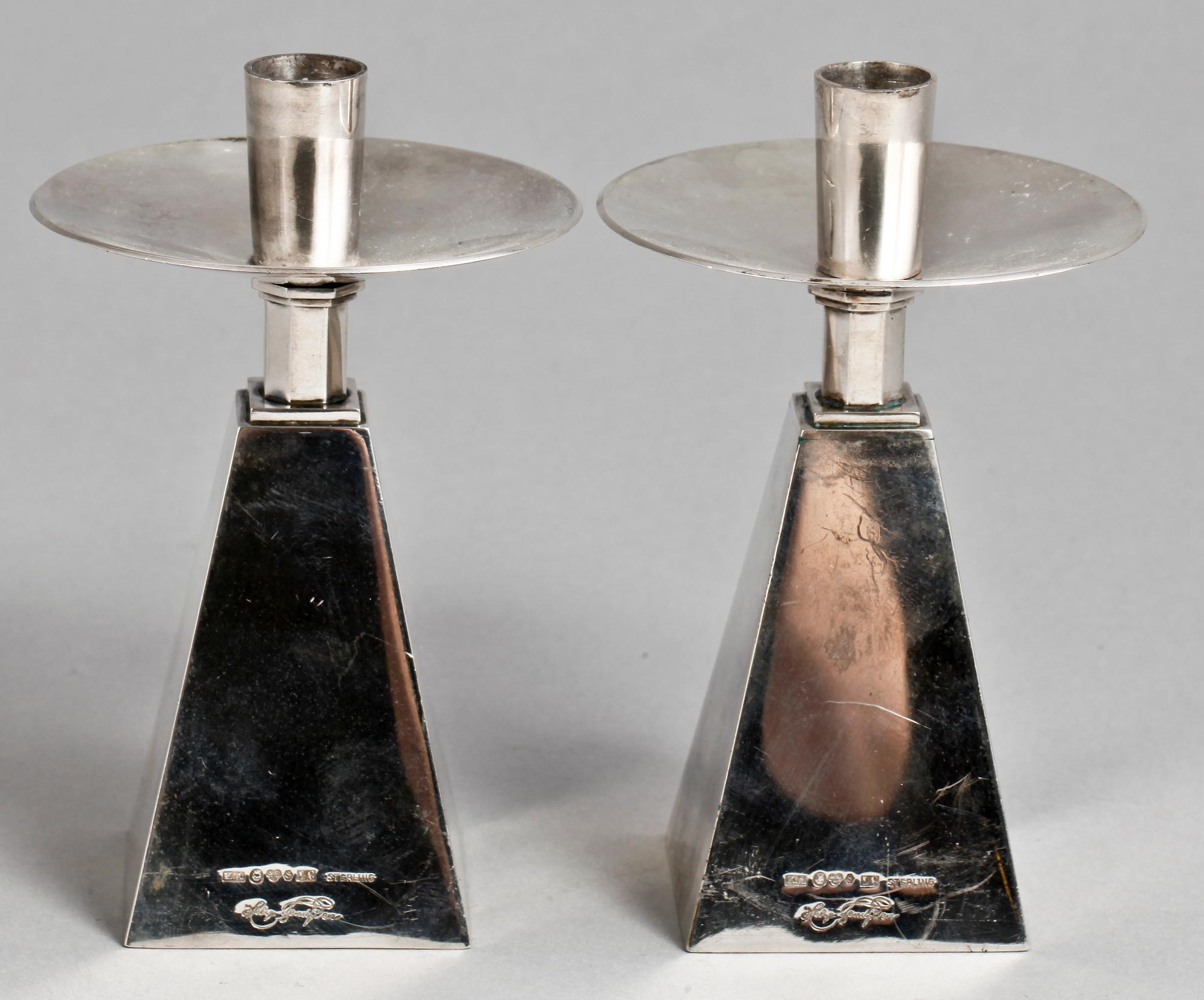 LJUSSTAKAR, ett par, sterlingsilver, Helge Ferngren Stockholm 1961. Tot vikt ca 310 gram.