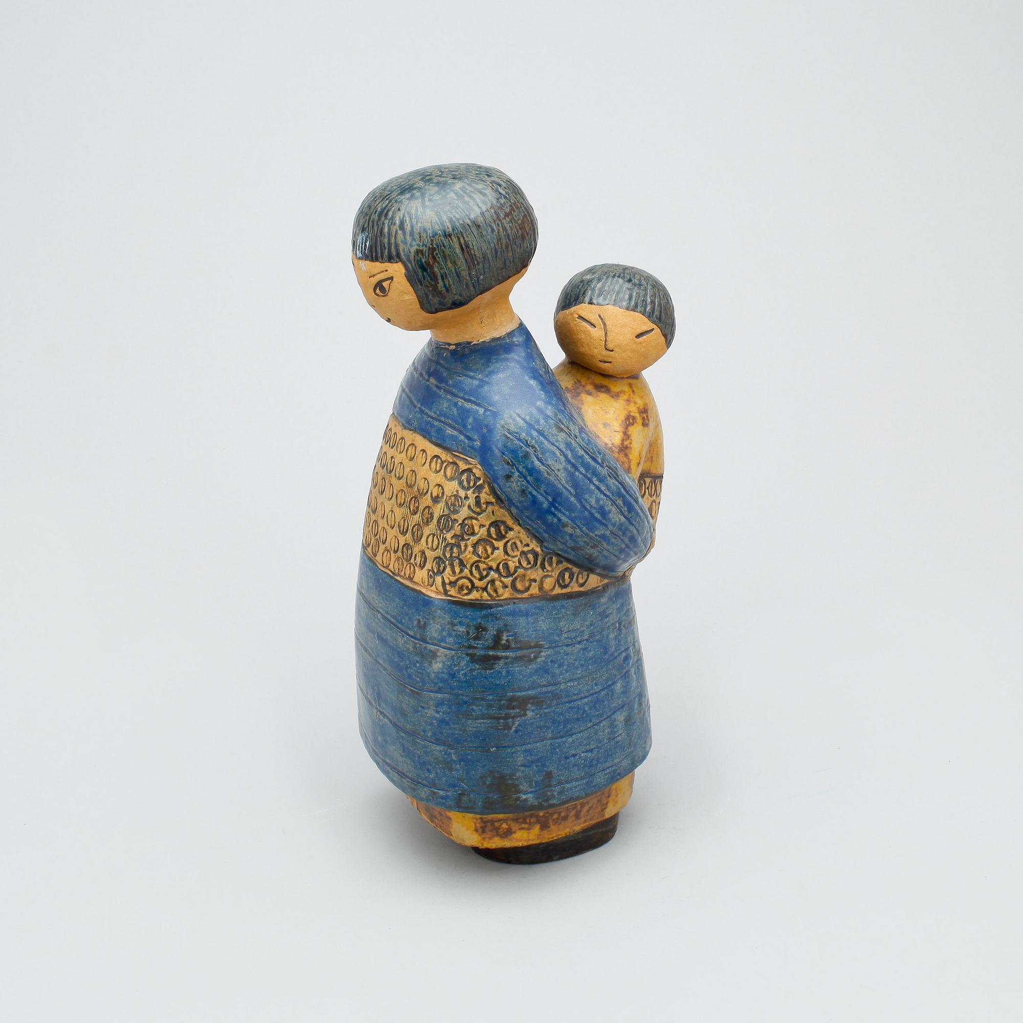FIGURINER, 2 st, stengods, Lisa Larson, stämpelsignerad resp signerad.