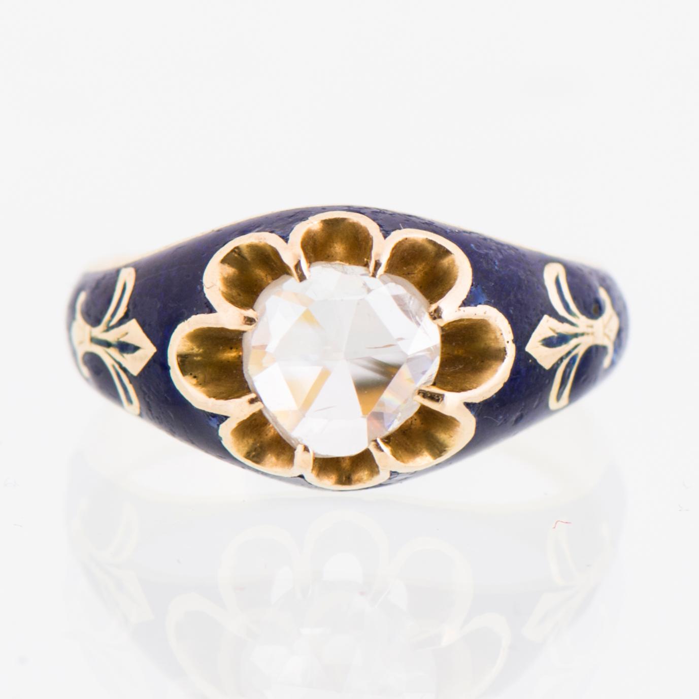 RING, rosenslipad diamant, emalj, 21K guld, 1800-tal.