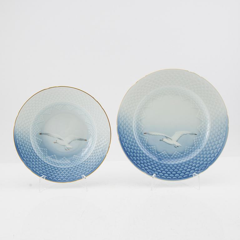 Service 104 pcs "Blue Mew" Bing & Grøndahl Denmark second half of the 20th century porcelain.