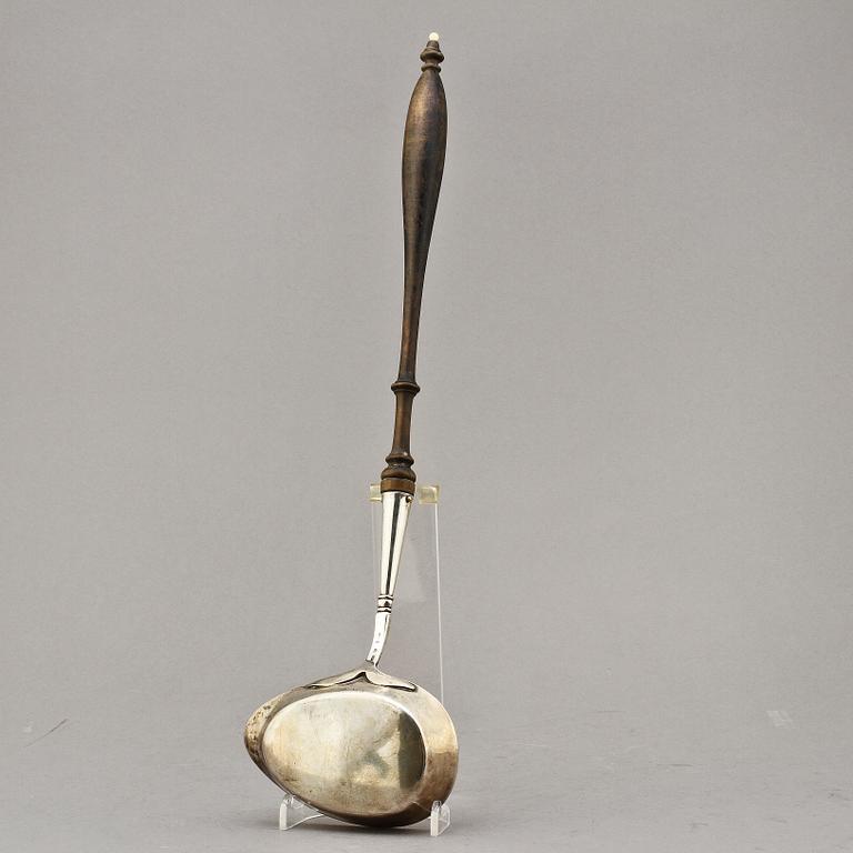 SOPPSLEV, silver samt trä, Stockholm, 1856.