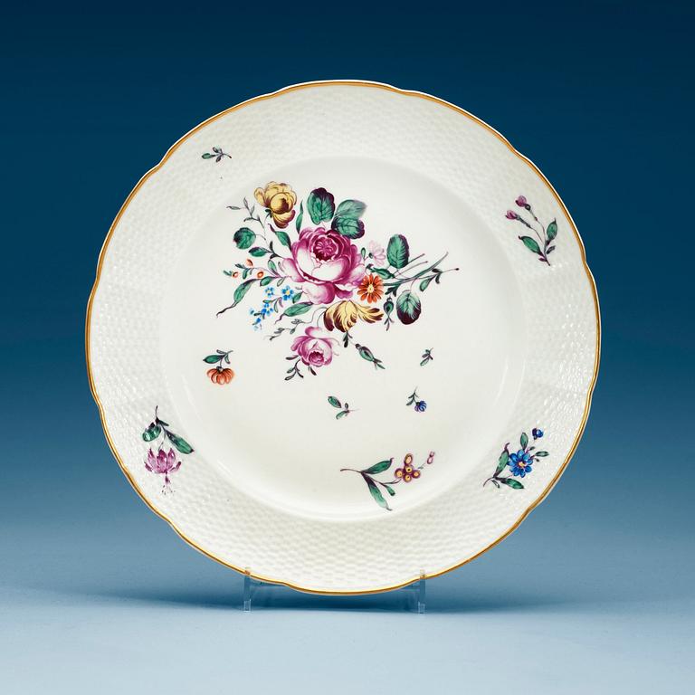 A set of 12 Ludwigsburg dinner plates, 18th Century.