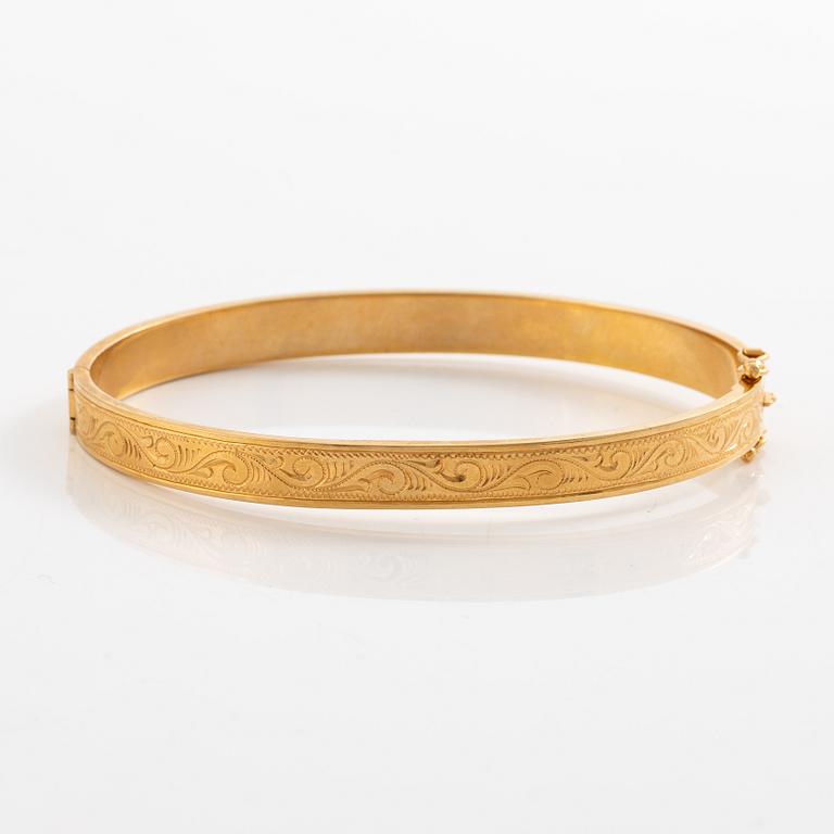 Arm ring, 18K gold.