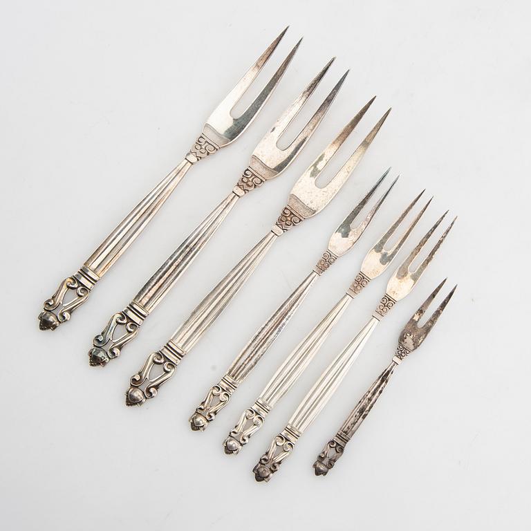 Johan Rohde, forks 7 dlr "Konge/Achorn" sterling silver for Georg Jensen after 1945.