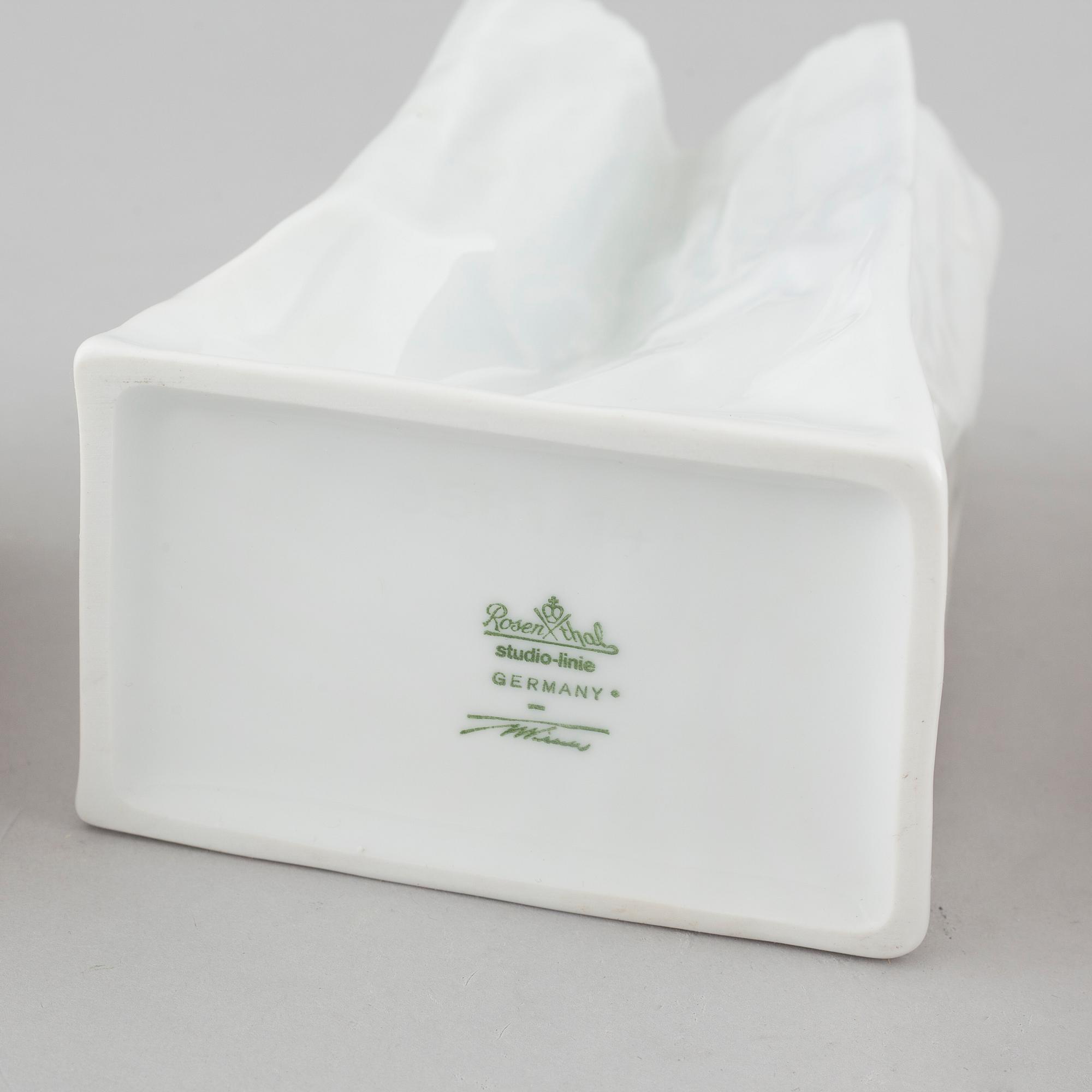 TAPIO WIRKKALA, 3 vaser, porslin, Rosenthal Studio Linie, 1900-talets andra hälft.