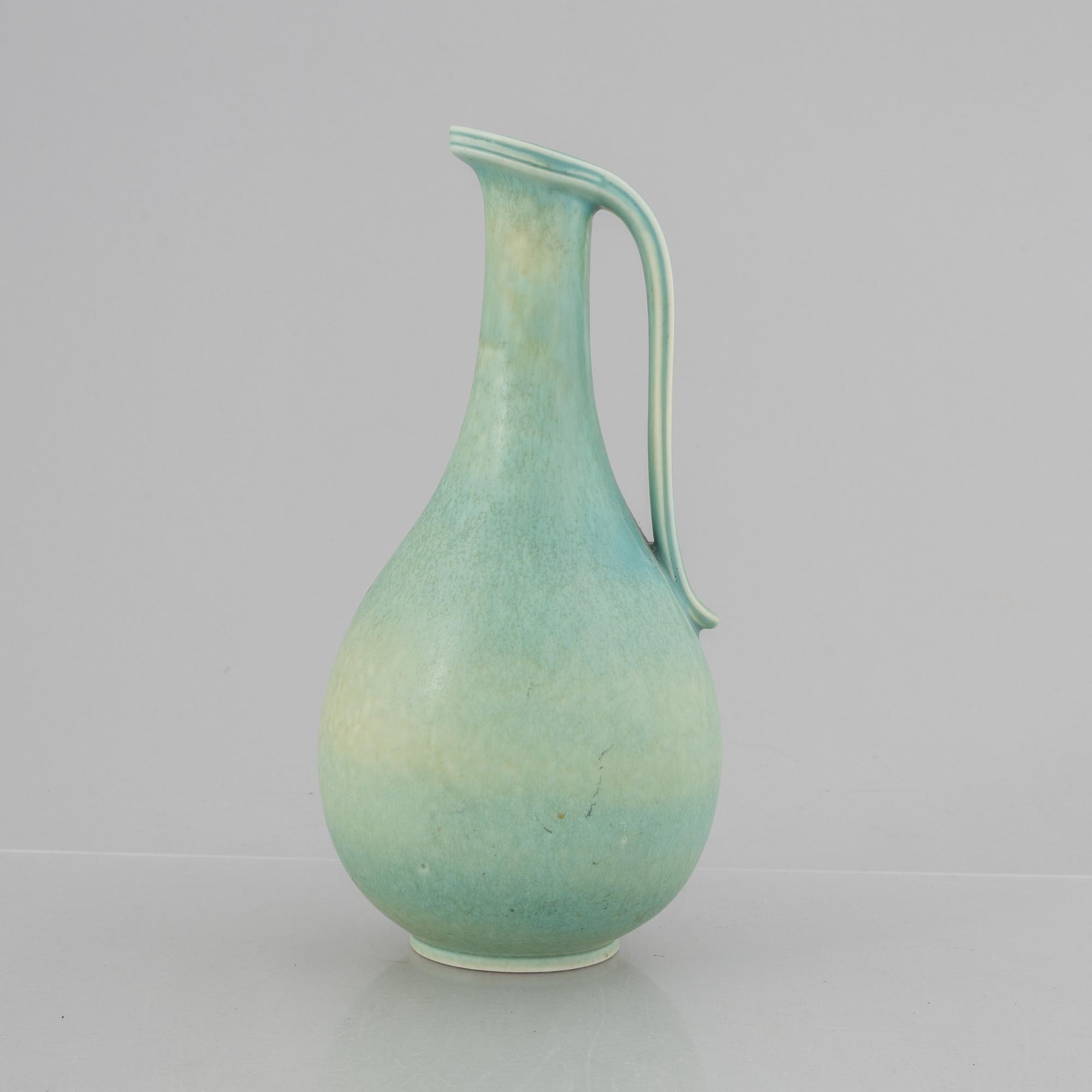 Gunnar Nylund, five pieces of stoneware, Rörstrand, Sweden.