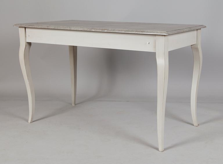 SKRIVBORD, rokokostil, 1900-talets andra hälft.