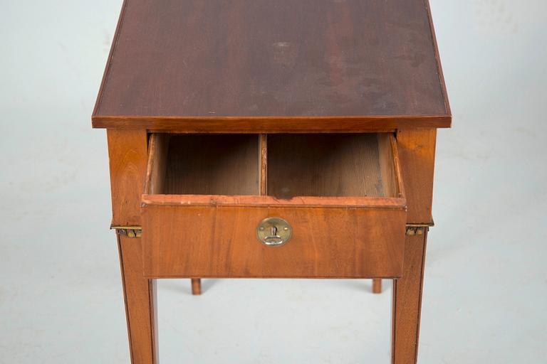 GUSTAVIANSKT BORD.