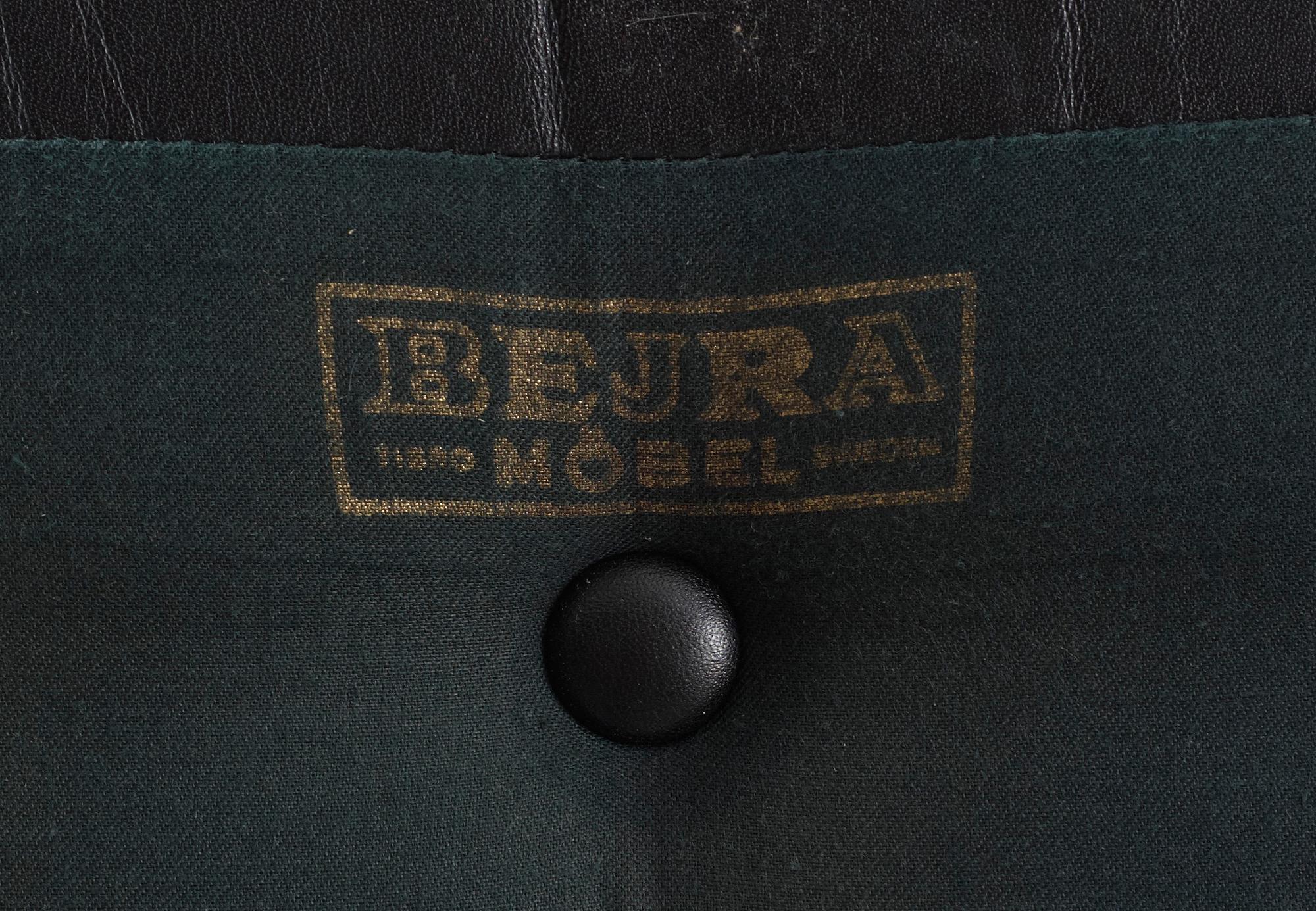 SOFFA, "Böja", Carl-Erik Johansson, Bejra Möbel AB, Tibro, 1900-talets tredje kvartal.