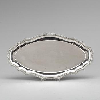 BRICKA, silver, Ungern. Vikt 408 g.