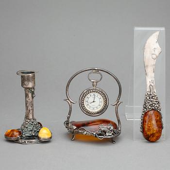 LJUSSTAKE, BREVKNIV SAMT KLOCKSTÄLL, silver, bärnsten, otydliga stämplar, 1900-tal.
