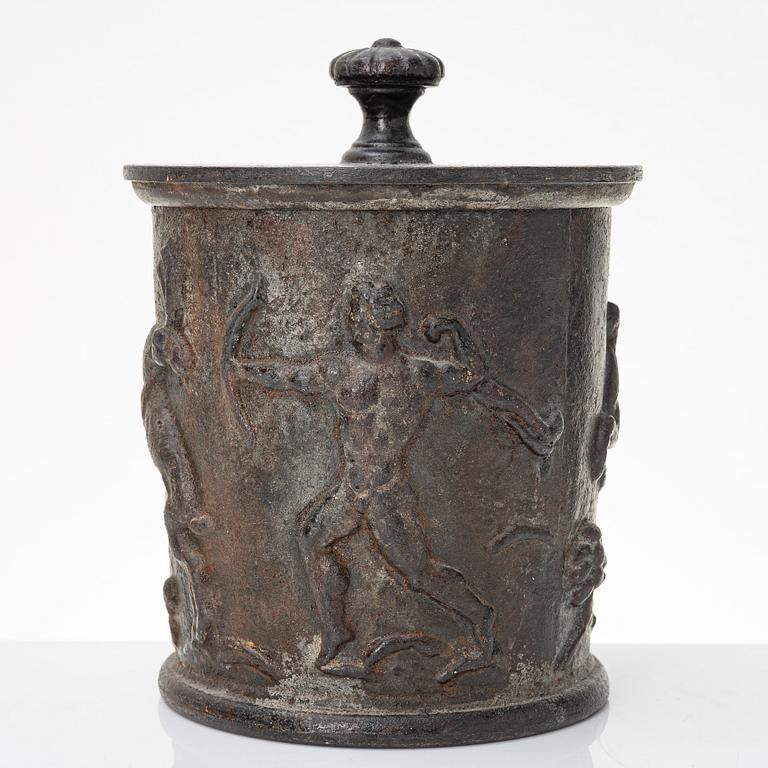 Carl Elmberg, a ”Tobaksburk N:r 1” tobacco jar with lid, Näfveqvarns bruk.