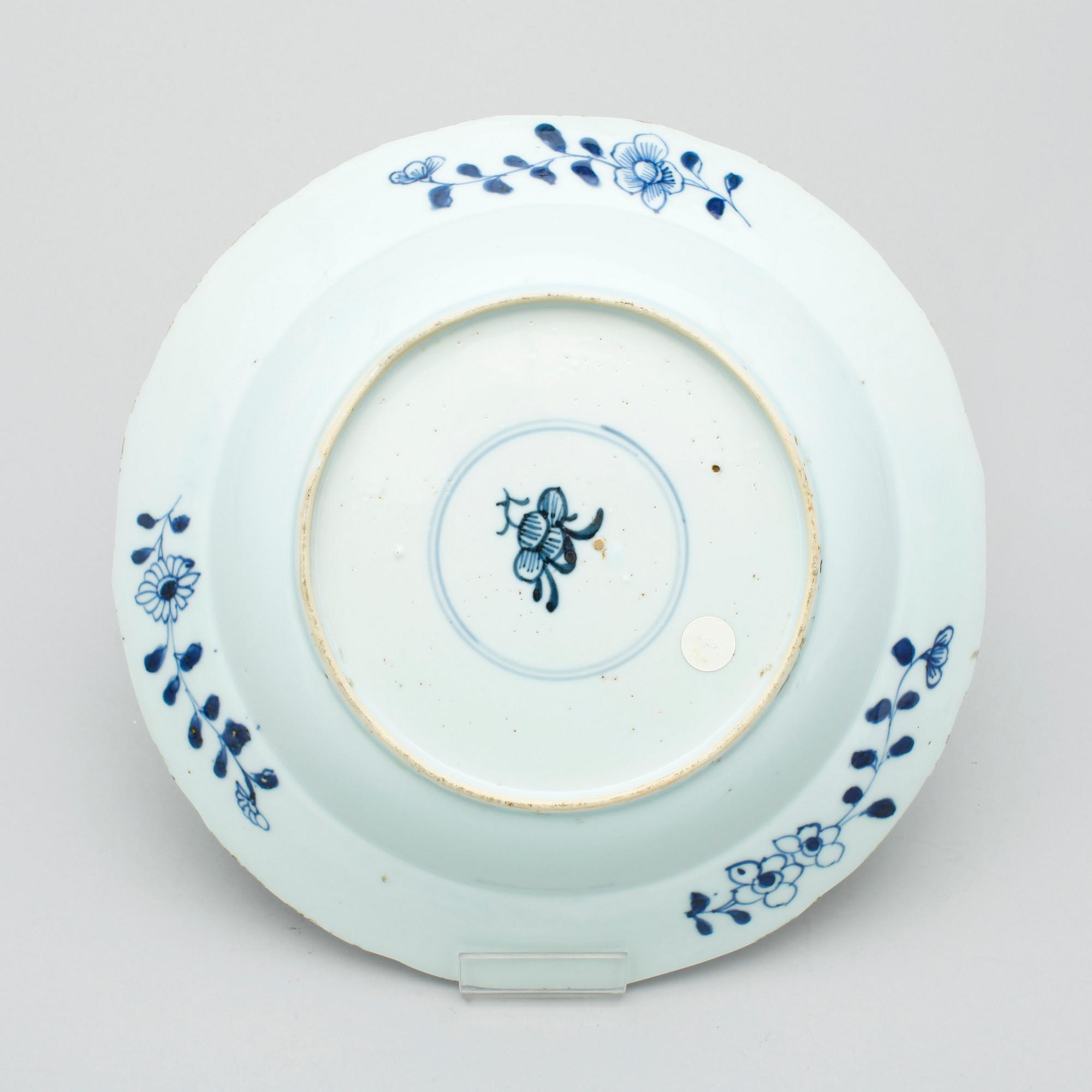 DJUPA TALLRIKAR, 4 st, porslin, Qing dynastin. Kangxi (1662-1722).