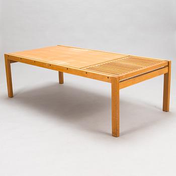 Carl Gustaf Hiort af Ornäs, A 'Permesso' coffee table, Puunveisto Oy - Woodwork Ltd, Finland 1960s.