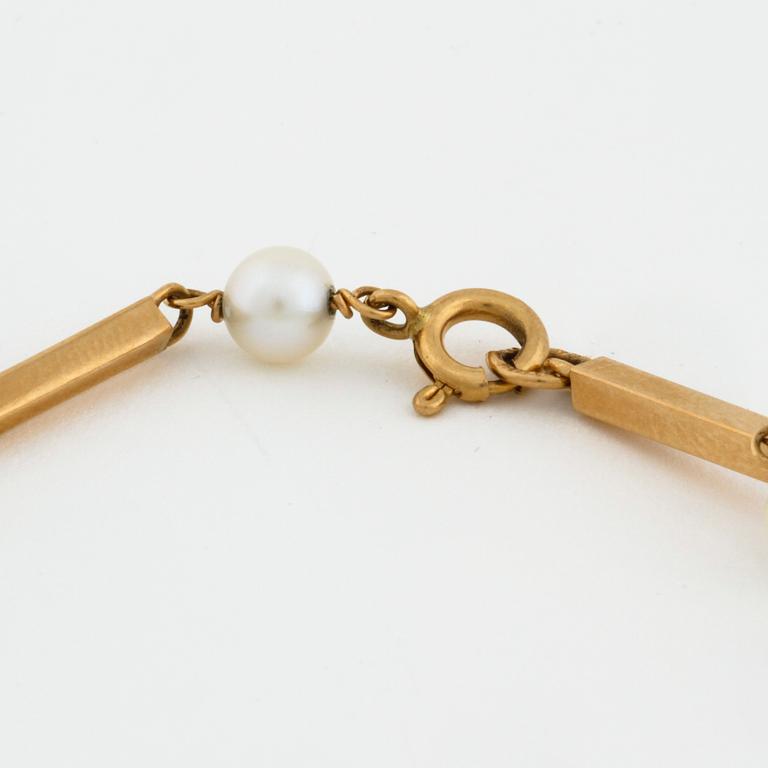 ARMBAND, med odlade pärlor, Torsten Rydén Borås, 1964.