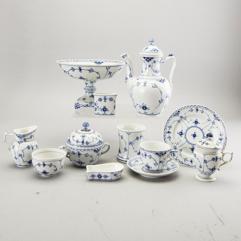 A 35 pcs Musselmalet Royal Copenhagen porcelain service.