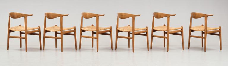 Hans J. Wegner, "Kohornsstolen/ Cowhorn chair", sex stycken, "JH-505", Johannes Hansen, Danmark 1950-60.